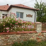 драгановата къща 3*