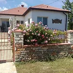 Къща за гости драгановата къща