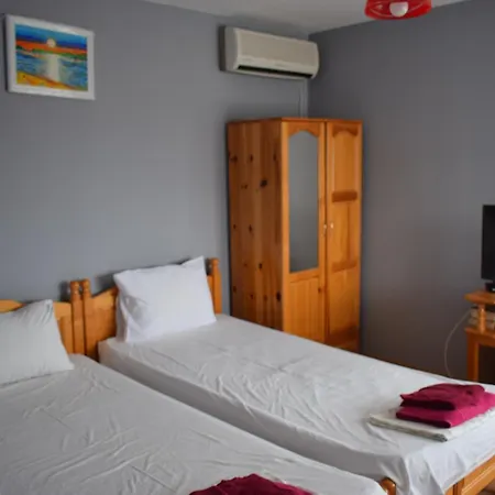 Draganov House ゲストハウス 3*