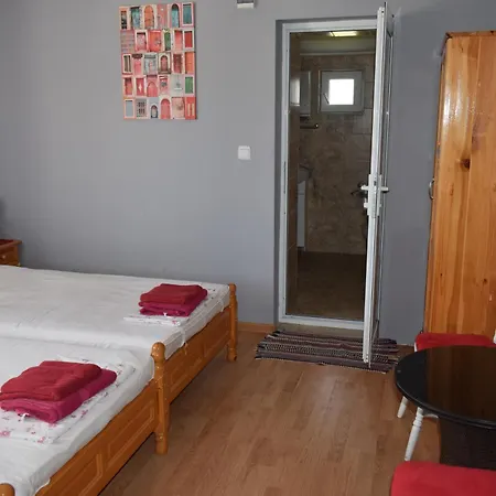 ゲストハウス Draganov House 3*