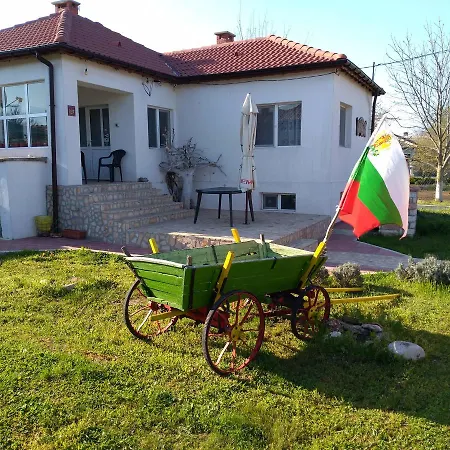 Draganov House ゲストハウス 3*