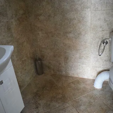 ゲストハウス Draganov House